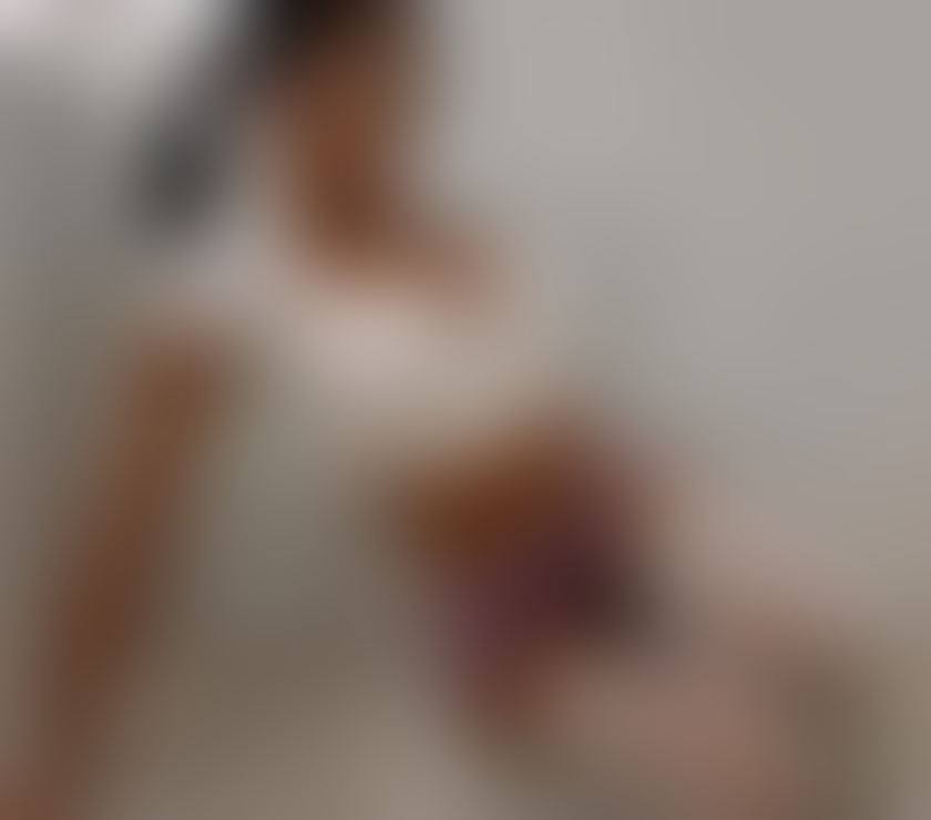 Escorts Warwickshire Warwick - Photos for Emaa,outcall only , classy genuine💟, party playful